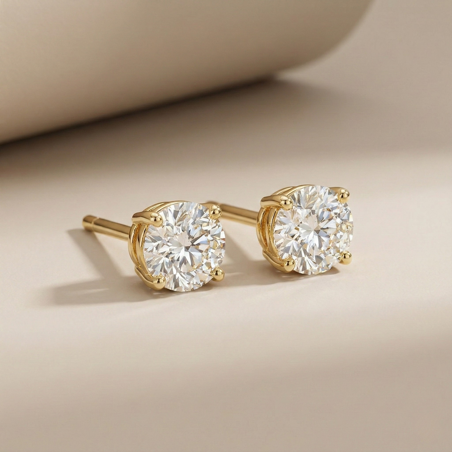 Classic Solitaire Studs